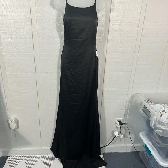 Leena For Mac Duggal Black Spaghetti Strap Dress Size 6 NWT - Picture 2 of 12